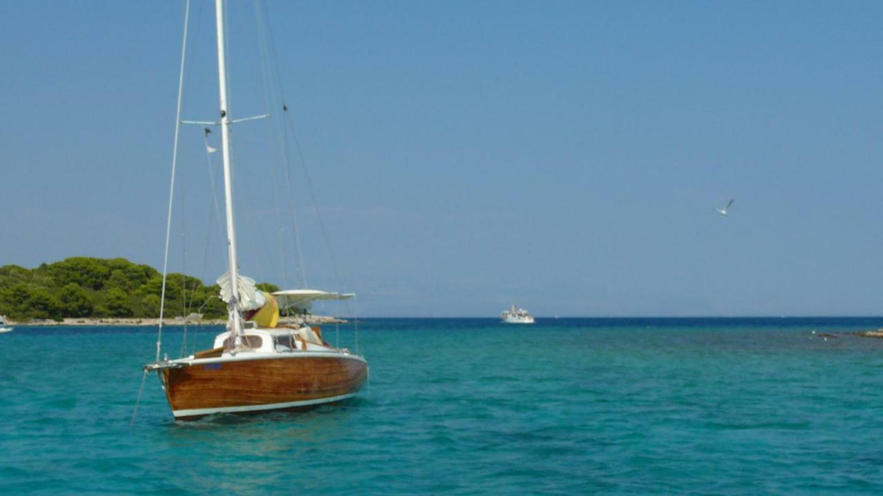 Villa Anna Milna  Εξωτερικό φωτογραφία