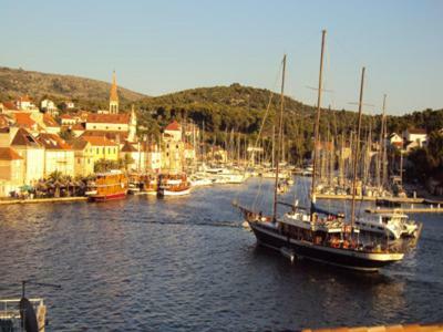 Villa Anna Milna  Εξωτερικό φωτογραφία